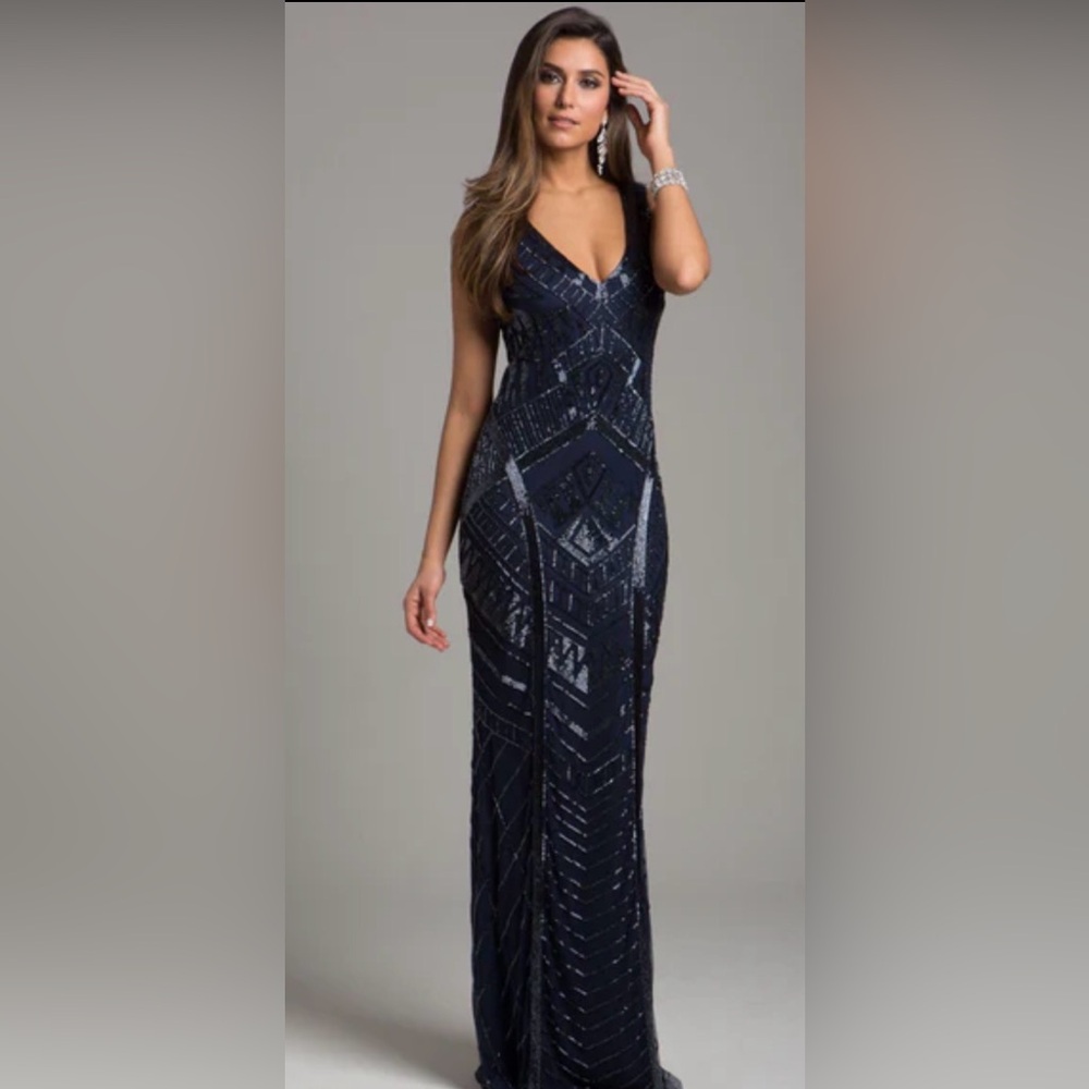 NWT LARA New York
Fitted Dress Gown With Tonal Beading -Navy- Size 4